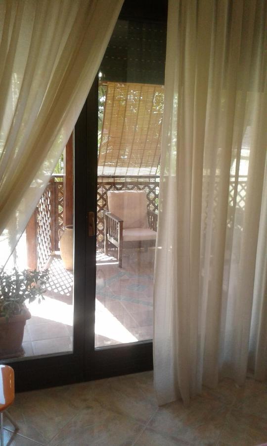 B&B Caravaggio San Donaci Exterior photo